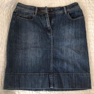 Boden denim skirt
